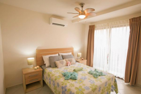 Cozy, Family Condo - Walk Your Dog to the Beach